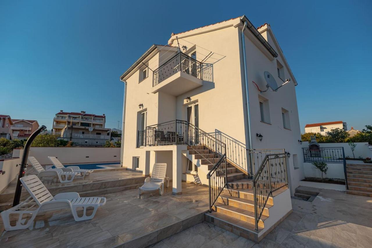 Olive Bridge Villa Масленица Экстерьер фото
