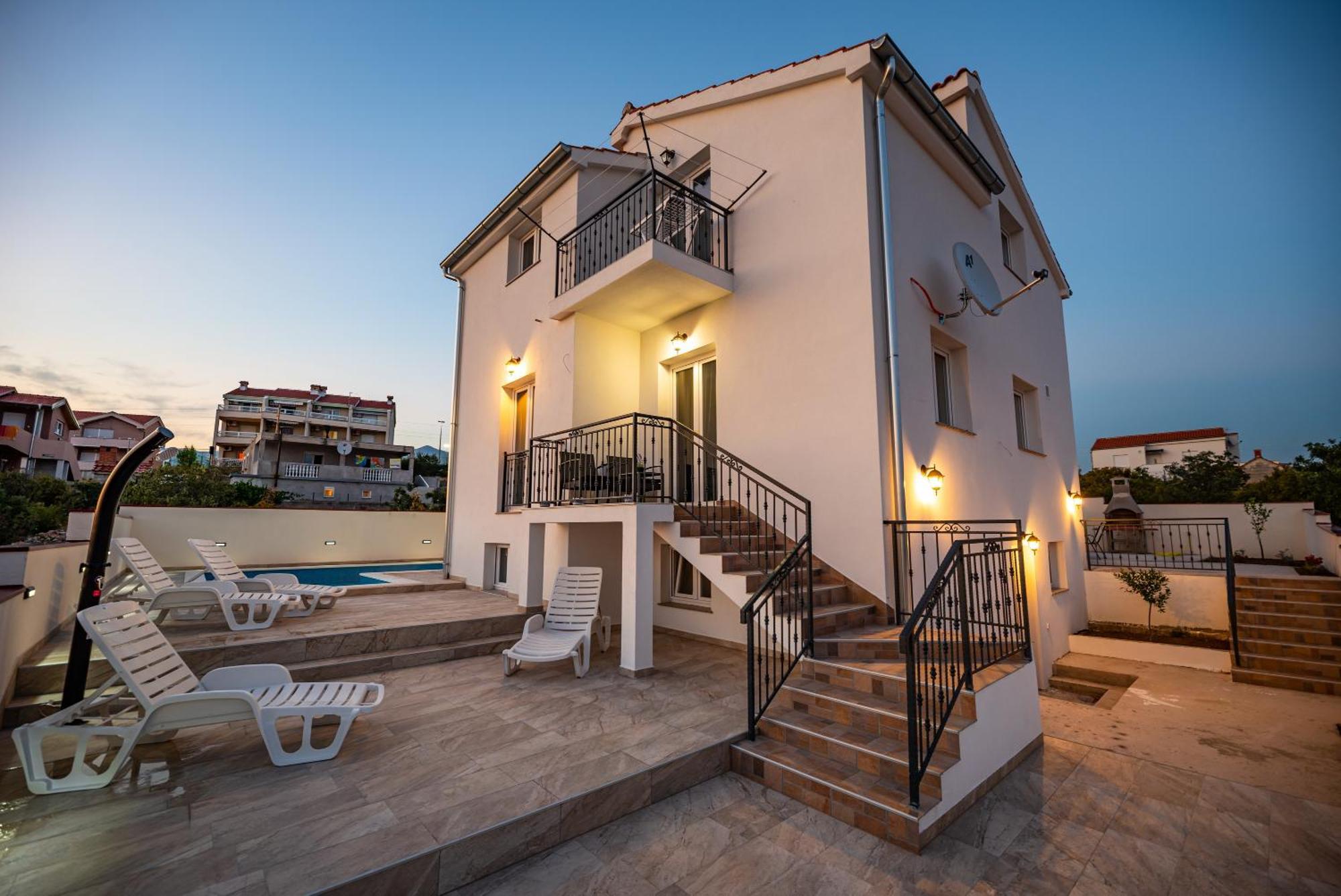 Olive Bridge Villa Масленица Экстерьер фото